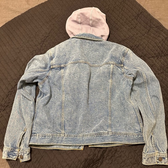 American Eagle jean jacket - Picture 2 of 4